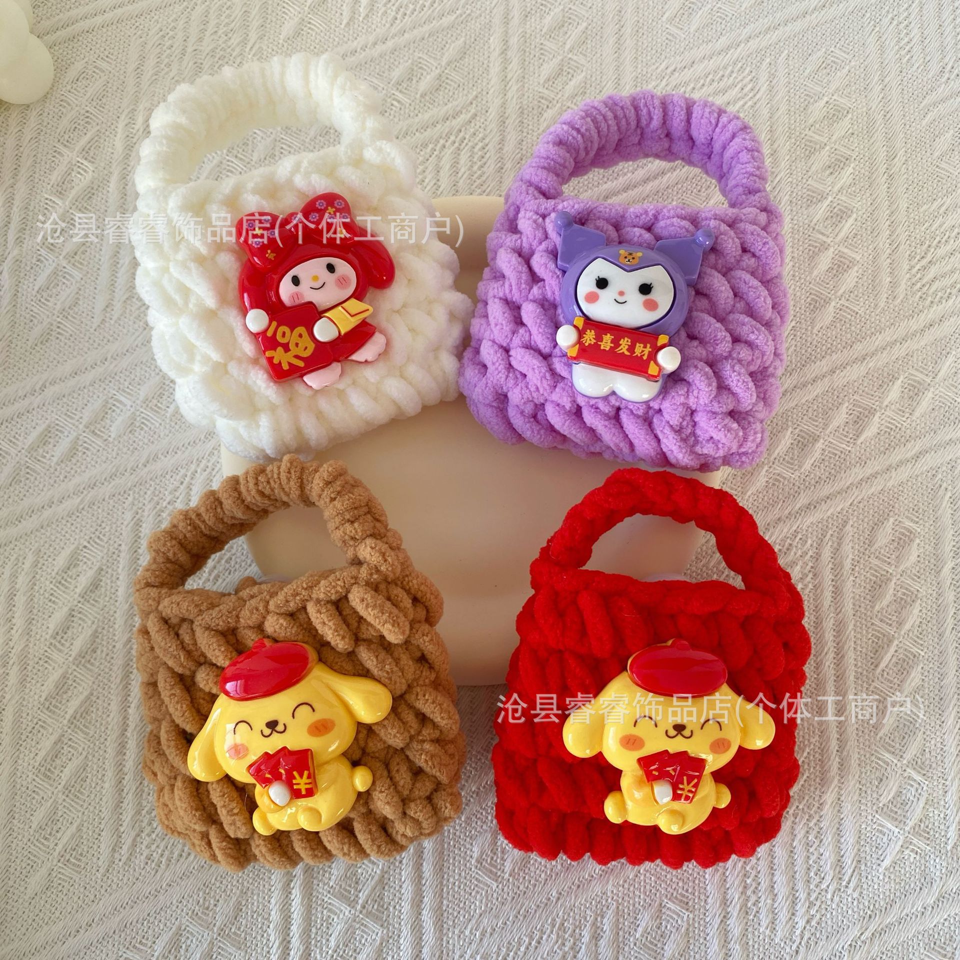 Celebración de Año Nuevo gran león rojo despertar dragón muñeca de peluche dibujos animados tejido a mano bolsas de auriculares Bluetooth bolsas de cambio al por mayor