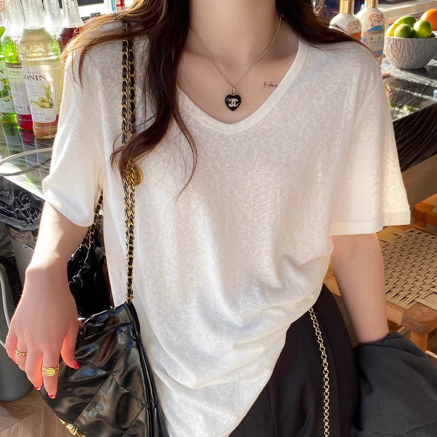 Белая женская футболка с короткими рукавами в европейском стиле, V-образный вырез, новый свободный полурукав, ледяной шелк, крутой, элитный, тонкий топ.