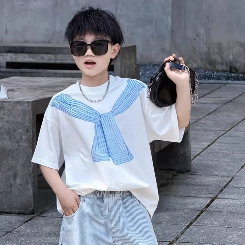 Футболка для мальчиков летняя тонкая с принтом и накидкой круглый вырез