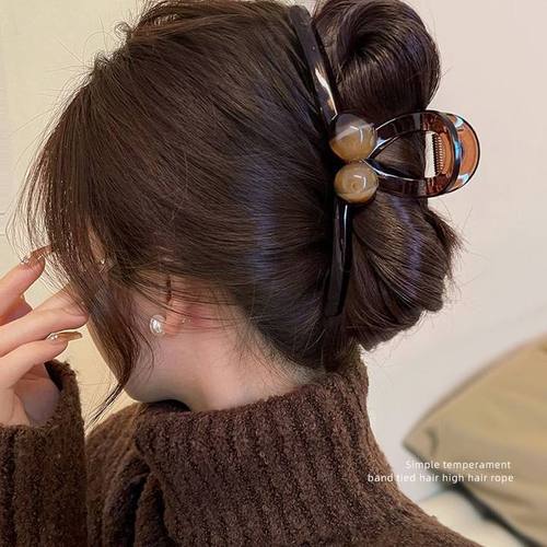 Acrylic Large Grab Clip for Women 2024 New Model High-End Shark Clip Hair Pin for Occipital Beauty Maillard Hair Grab Autumn/Winter