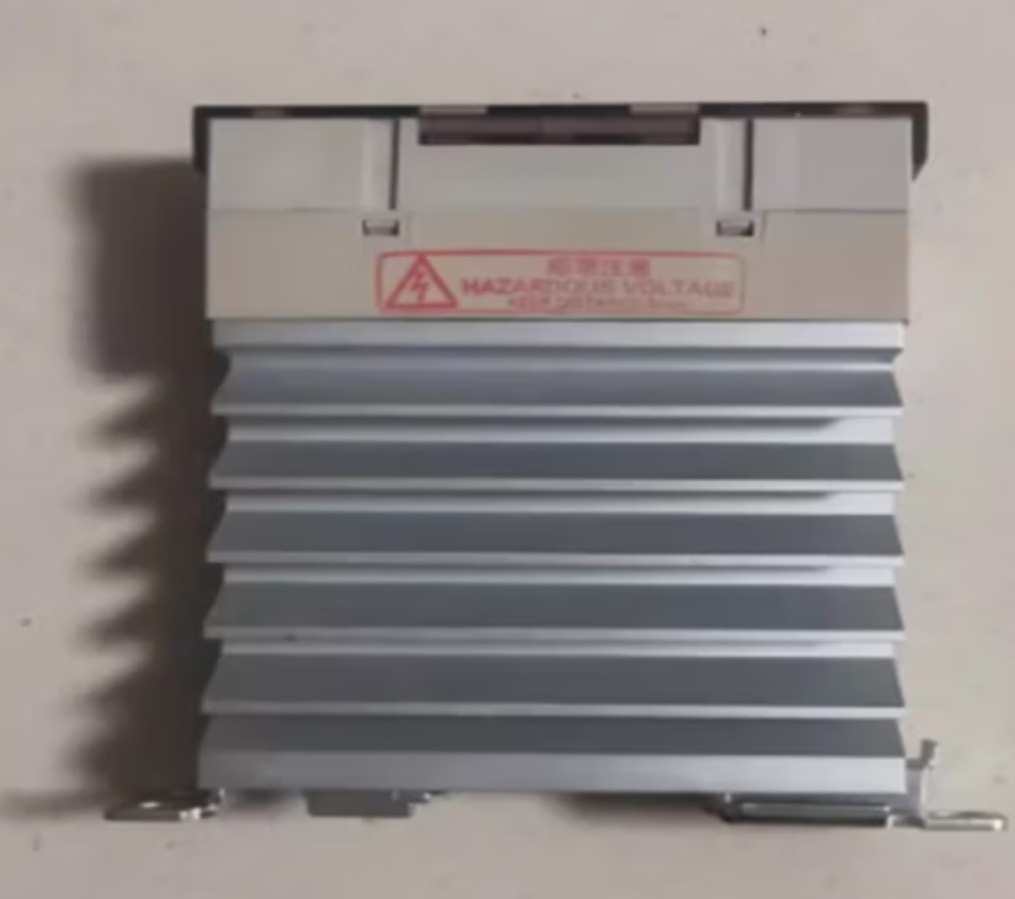 欧姆龙 固态继电器 G3PE-515B 电压:24V 多种型号 规格齐全