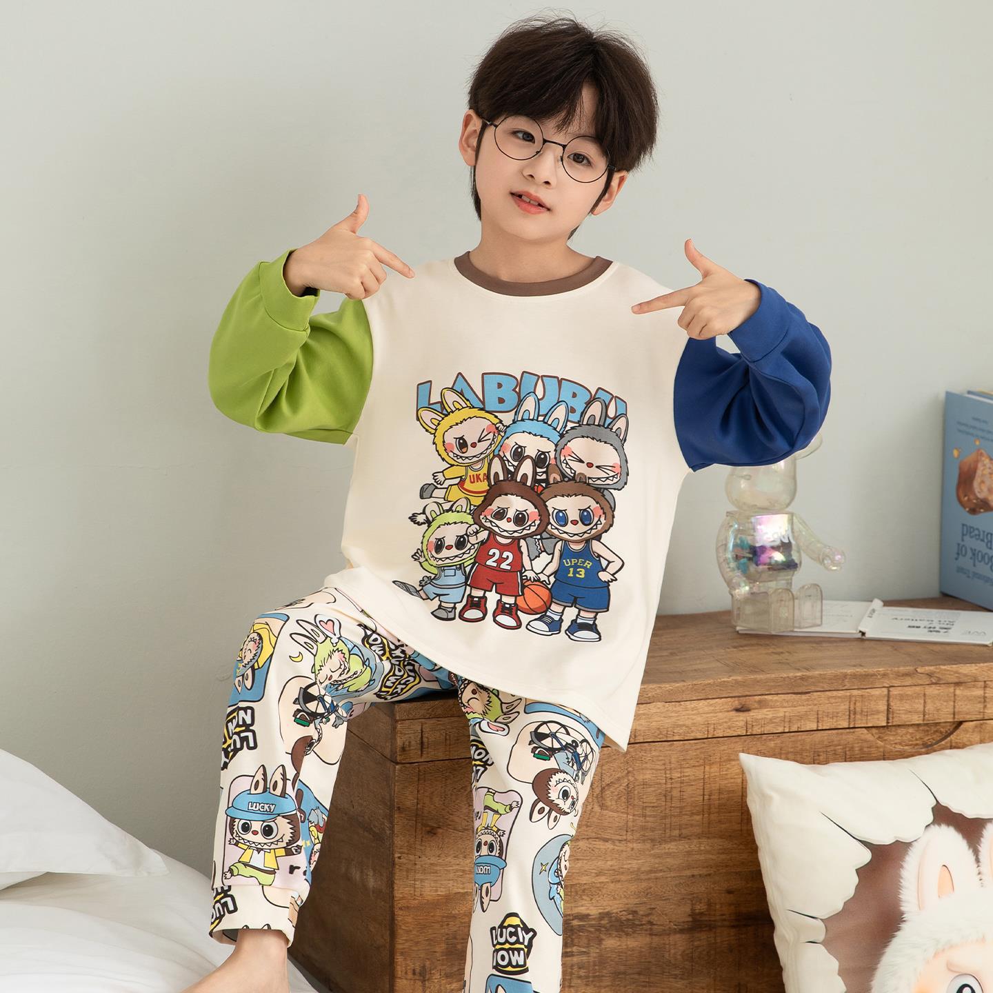 Children's demi-season pijama for boys