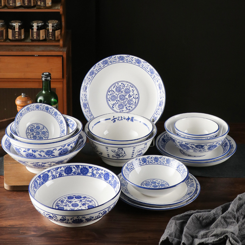 Blue and white porcelain ceramic bowls, ceramic plates, hotel and restaurant ceramic large soup bowls, ramen bowls, dinner plates, large bowls, and arhat bowls Blue and white porcelain ceramic bowls, ceramic plates, hotel and restaurant ceramic large soup bowls, ramen bowls, dinner plates, large bowls, and arhat bowls