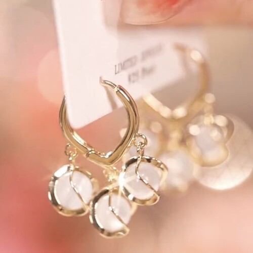  new lily of the valley cat's eye earrings niche high-end earrings exquisite simple earrings