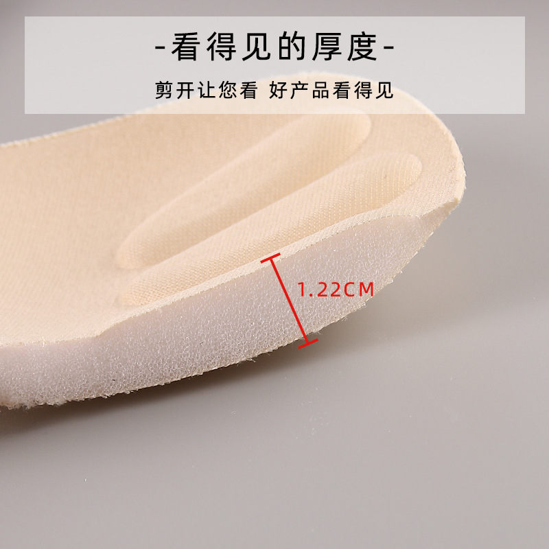 Bra insert pads, sponge chest pads for sports vests, heart-shaped sweat-absorbing pads—single-piece design for breathable, moisture-wicking comfort.