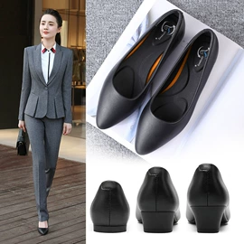 女式皮靴;女式时装单鞋;平底凉鞋