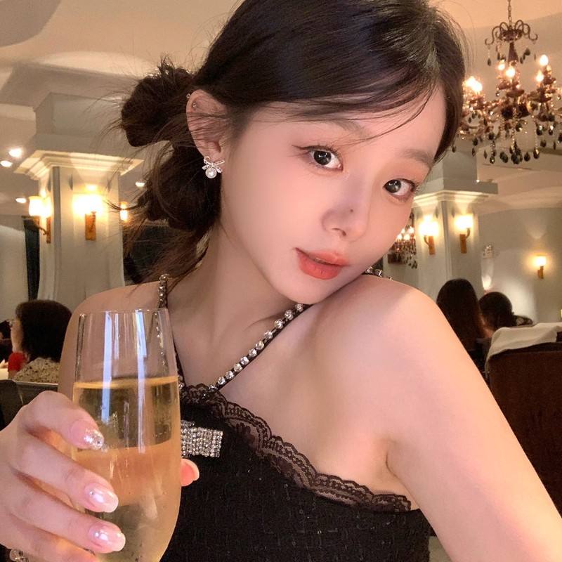 法式千金蕾丝蝴蝶结珍珠耳钉女轻奢高级感气质耳环独特设计耳饰|undefined