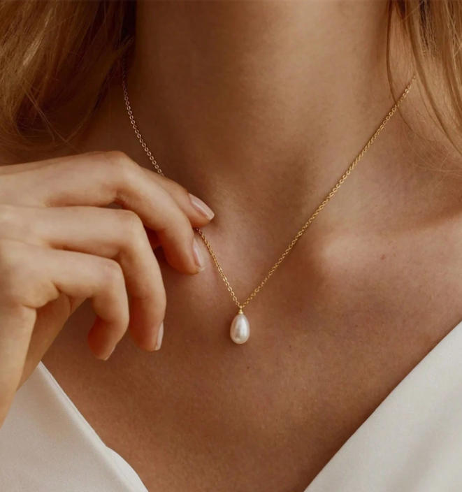 Gold Necklace For Women Elegant Versatile Collarbone Chain Gift_voghion.com