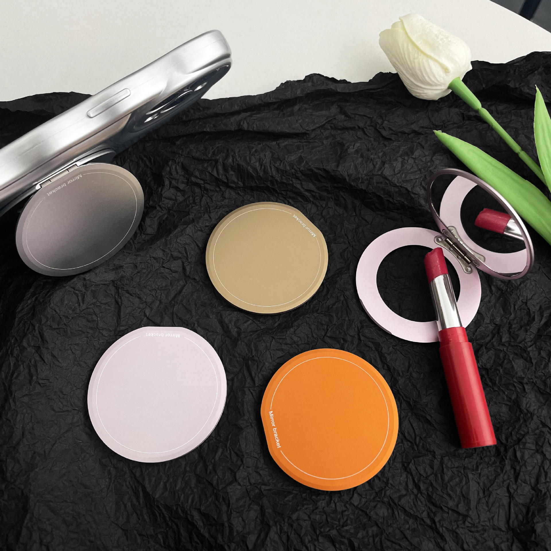 Light Luxury Ins Style Mirror Makeup Design Magnetic Foldableing Mobile Phone Holder Lazy Desktop Drama Mobile Phone Case Accessories