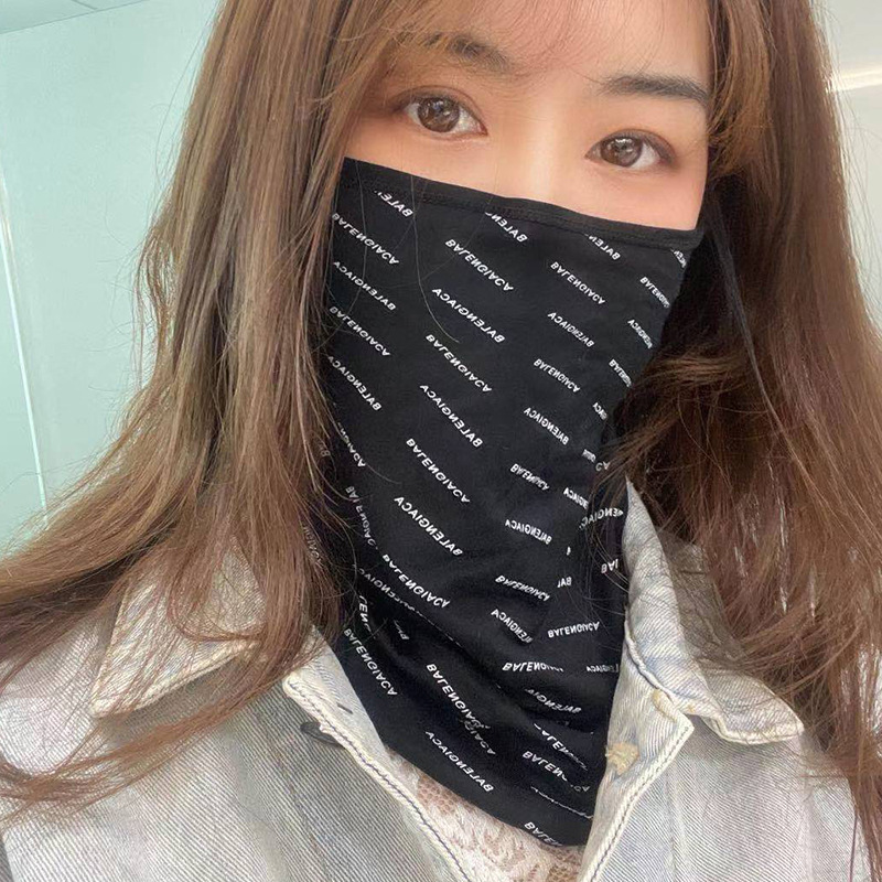 Summer Sun Protection Mask Miracle Driving Neck UV Shielding Face Scarf for Women Sunshade Ear-Hanging Ice Silk Bandana