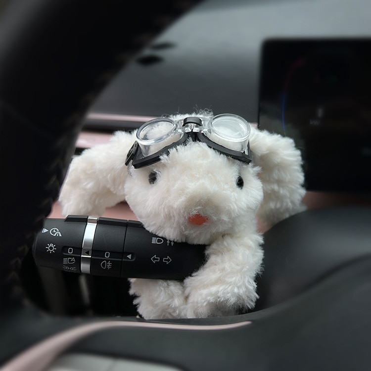 Coches de brazo decoración orejas de conejo muñeca de peluche en la consola central espejo retrovisor limpiaparabrisas maletero adornos mujeres