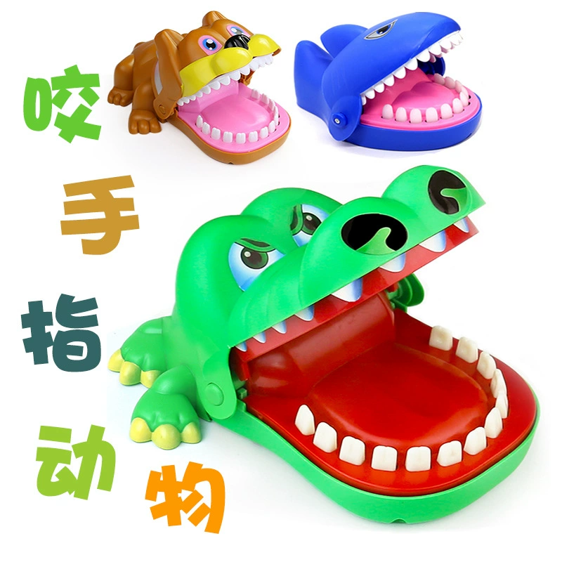 Biting Crocodile & Shark Children's Finger Game Toy, Assorted Sizes, Plastic, Battery-Free