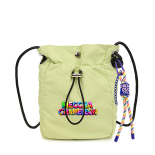 �¿��Α�Meccha ChameleonС���p��б���\�Ӱ�