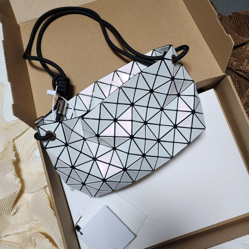 La fábrica japonesa original en abril, el nuevo paquete de tofu beimu bolso de mano hombro con hombro bolso de mujer bolso axila