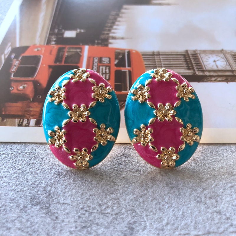 14g Weight 925 Sterling Silver Ear Needle Material No Inlaid Inlay Material Earrings, Ear Studs Classification Travel Occasion Alloy Material Printing Pattern Women'S Gender Fashion Style Grey, Green, Silver Color Fashion Printing Alloy No Inlaid Earrings Ear Studs 14