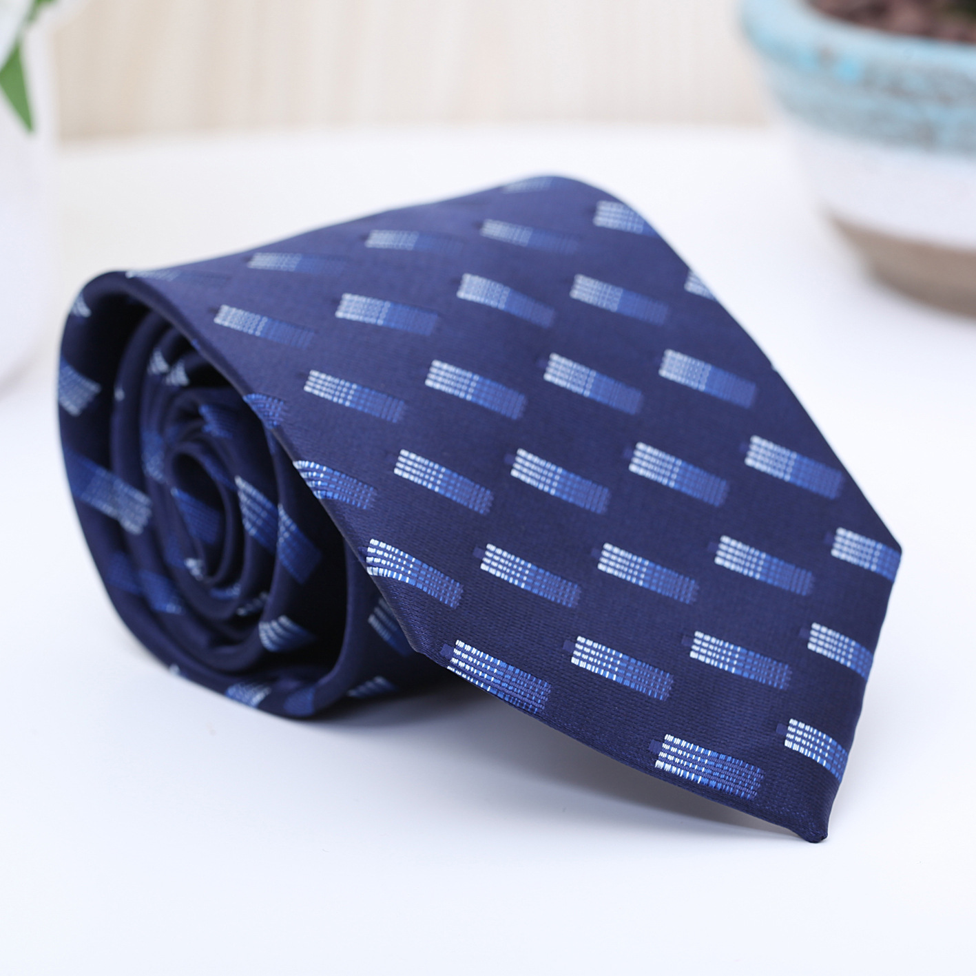 7 # 염색 넥타이