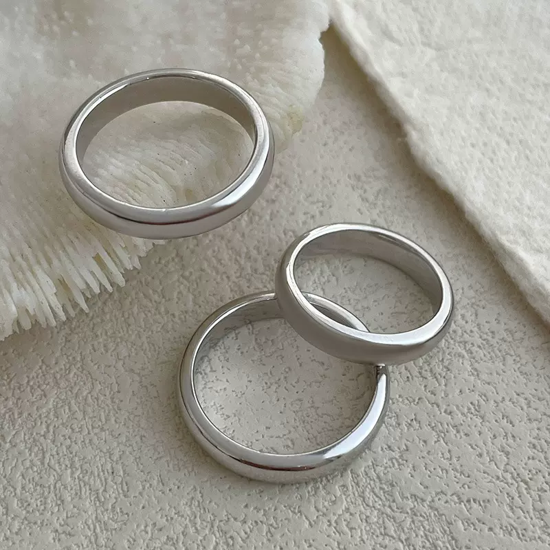 榕树下S925银热卖新款光面泥鳅背戒指简约百搭素圈闭口男女指环潮