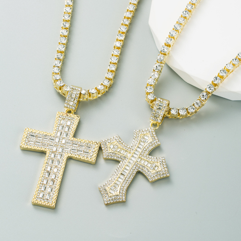 Fashion Cross Alloy Plating Inlay Rhinestones Womenu0027S Pendant Necklace