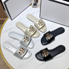 ����logo��Ьһ����Ů�r�жȼ��⴩��Ƥ㼑Л���ŮЬ�׸�ɳ����Ь