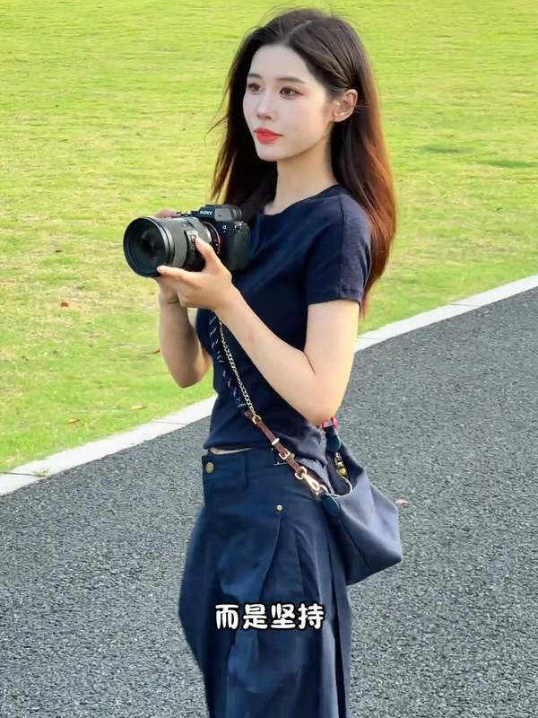 深蓝色时尚套装2025女夏新款柔软舒适上衣轻奢休闲裤穿搭一整套女|undefined