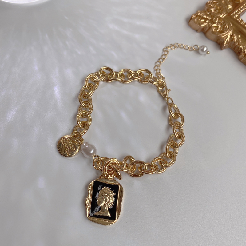 retro metal imitation pearl person head round brand bracelet necklace elegant braceletpicture7