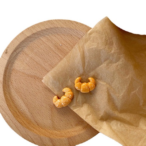 Fun simulation bread tart cookie earrings cute student personalized earrings without piercing ear clip jewelry for women