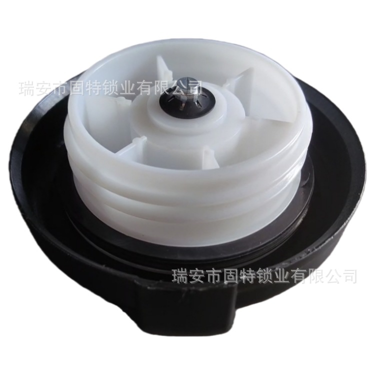 Suitable for Volvo Truck Fuel Tank Cap, Export Anti-Theft 80mm Threaded Fuel Tank Cap Inner Cover, Internal Threaded Fuel Cap Lock