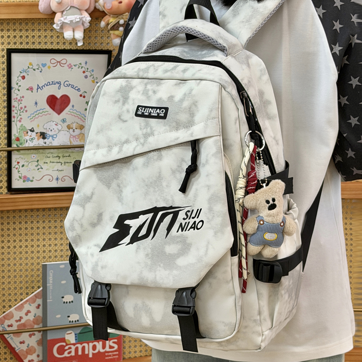 New Style Student Schoolbag, Men's Casual, Versatile, Lightweight Travel Backpack, Large Capacity Backpack for Junior High School, High School, and College Students