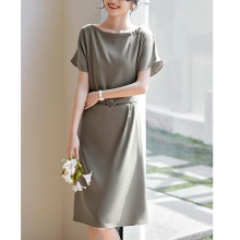 2025夏季垂感纯色连衣裙女收腰显瘦腰带装饰裙子小众高级感通勤装