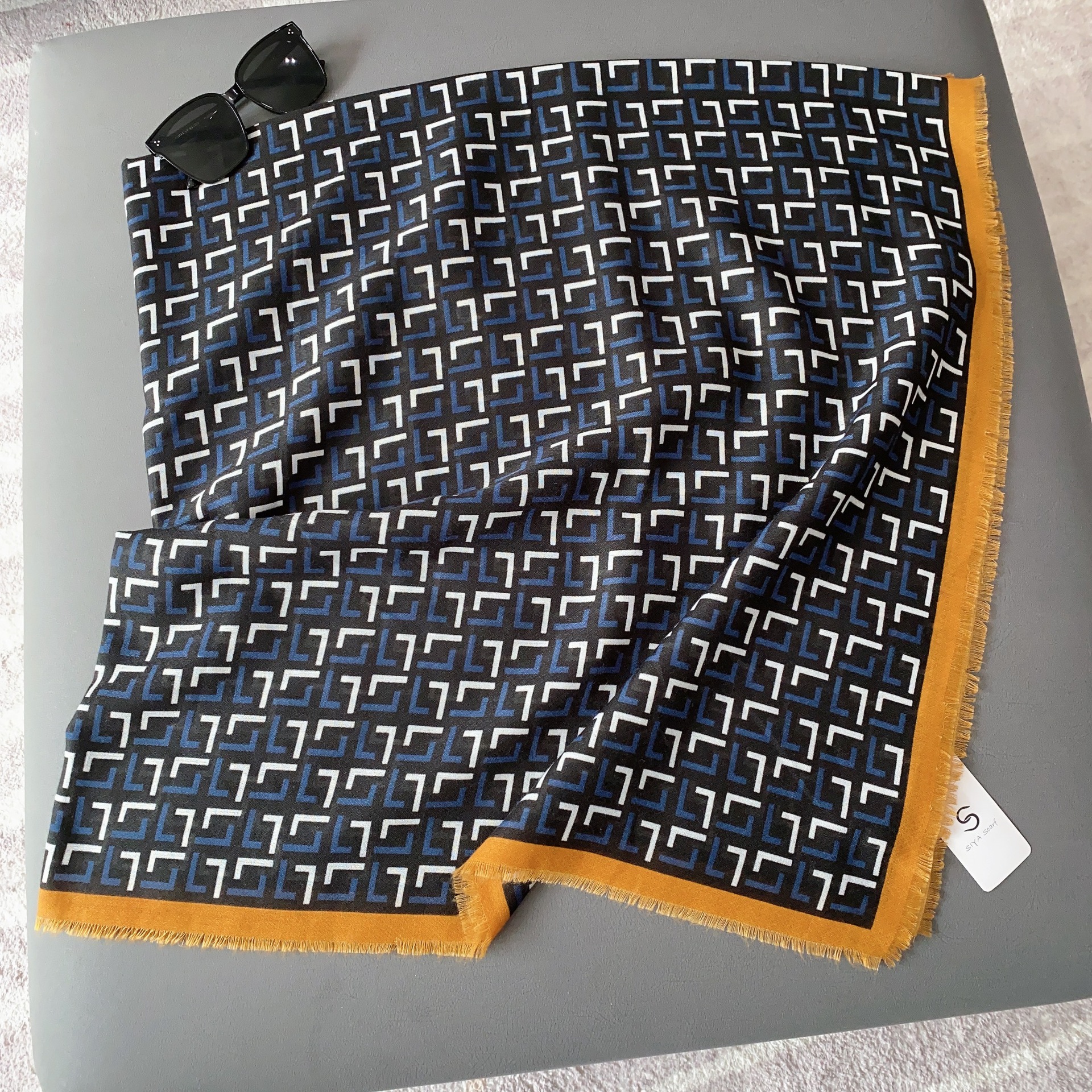 Nueva moda 130cm dividir algodón y lino sensación bufanda contraste color letras elegante todo-fósforo bufanda de seda chal decorativo para mujeres