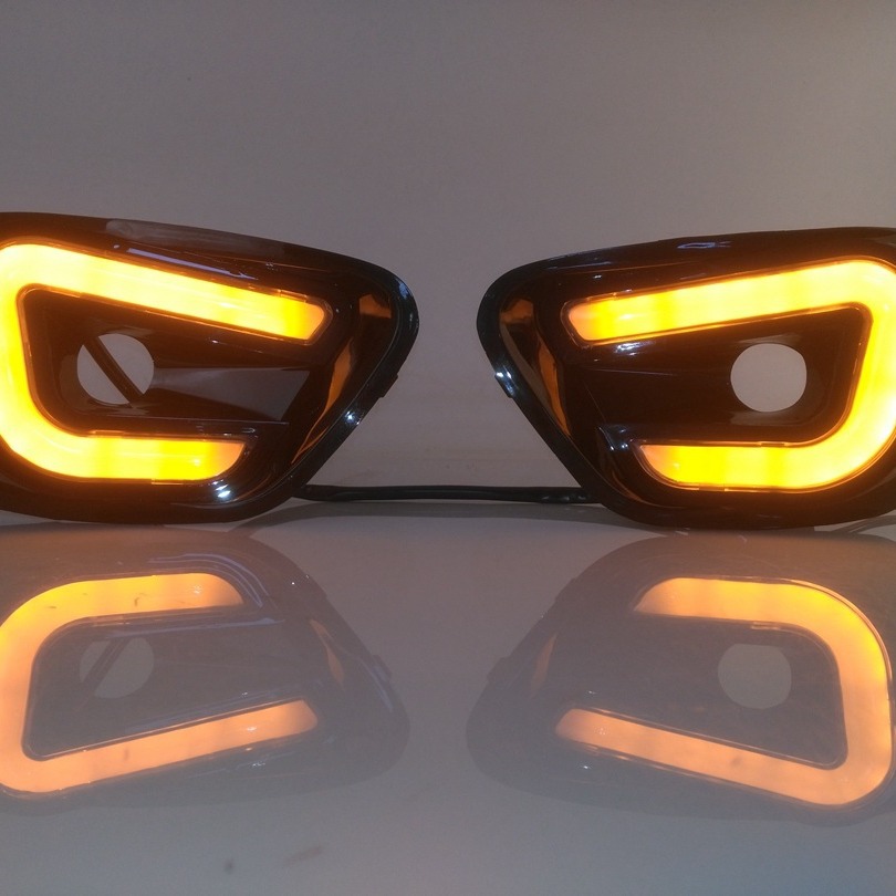 Aplicable a 11-16 Jeep driver Luz de marcha diurna en forma de U Luz de marcha diurna blanco + amarillo (dirección)