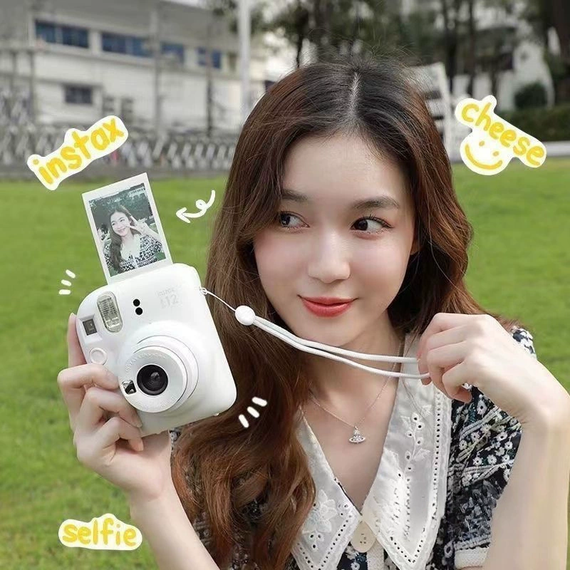 Instant Handheld Camera (Polaroid) Retro Travel Camera, Selfie Filter & Flash, Multi‑memory Options
