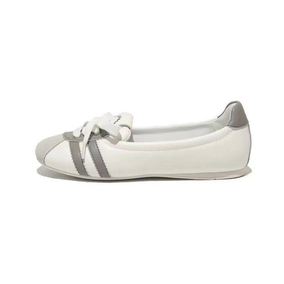 2024 New Summer Style Breathable White Shoes Slip-on Sneakers French Gentle Ballet Sneakers for Women Flats