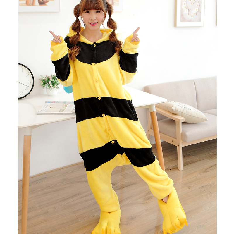 Маленькая пчела