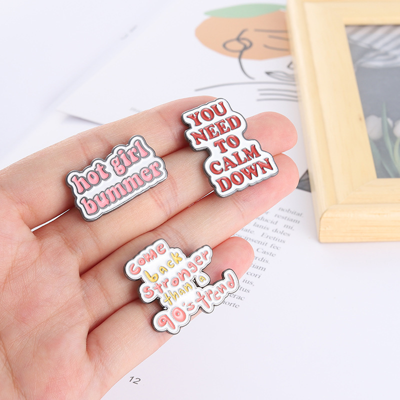 8g Weight Brooches Classification Fashion Pin Letter Alloy Contrast Collar Plating Unisex Brooches