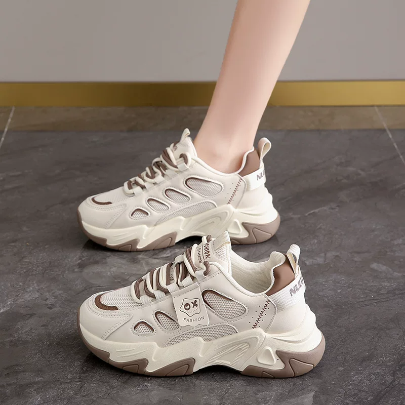 Universal footwear platform, high sports shoes for leisure, autumn