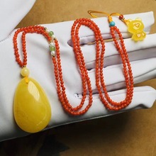 天然蜜蜡水滴吊坠鸡油黄蜡质浓郁饱满长款项链女款项饰弟子珠配饰