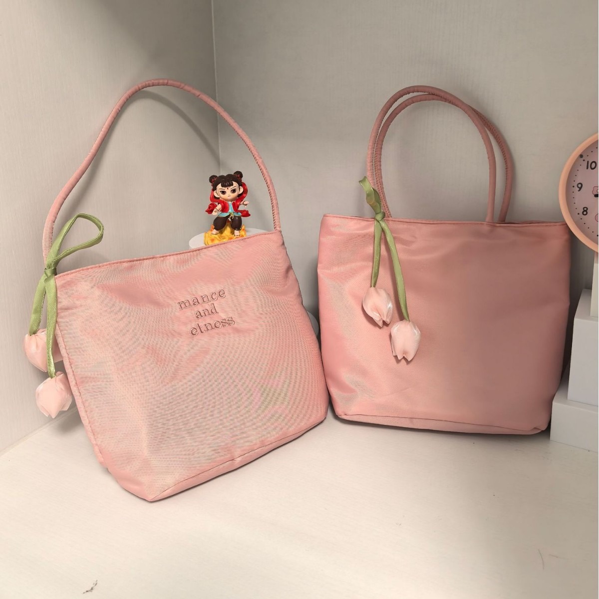 Handheld nylon fashionable one-shoulder bag, organizer bag, Korean style