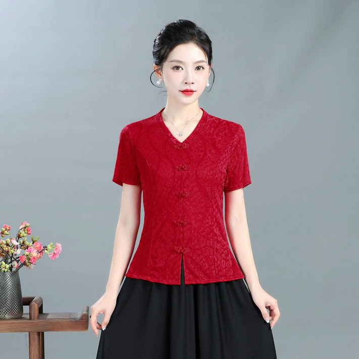 Новая стильная и модная футболка с короткими рукавами для мам, топ в китайском стиле в стиле ретро, ​​женственная приталенная модель на пуговицах, летняя блузка с V-образным вырезом.