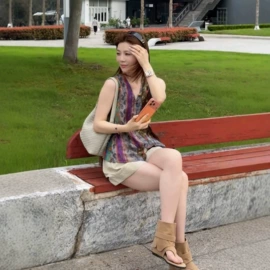 女式衬衫;女式马甲;时尚休闲套装