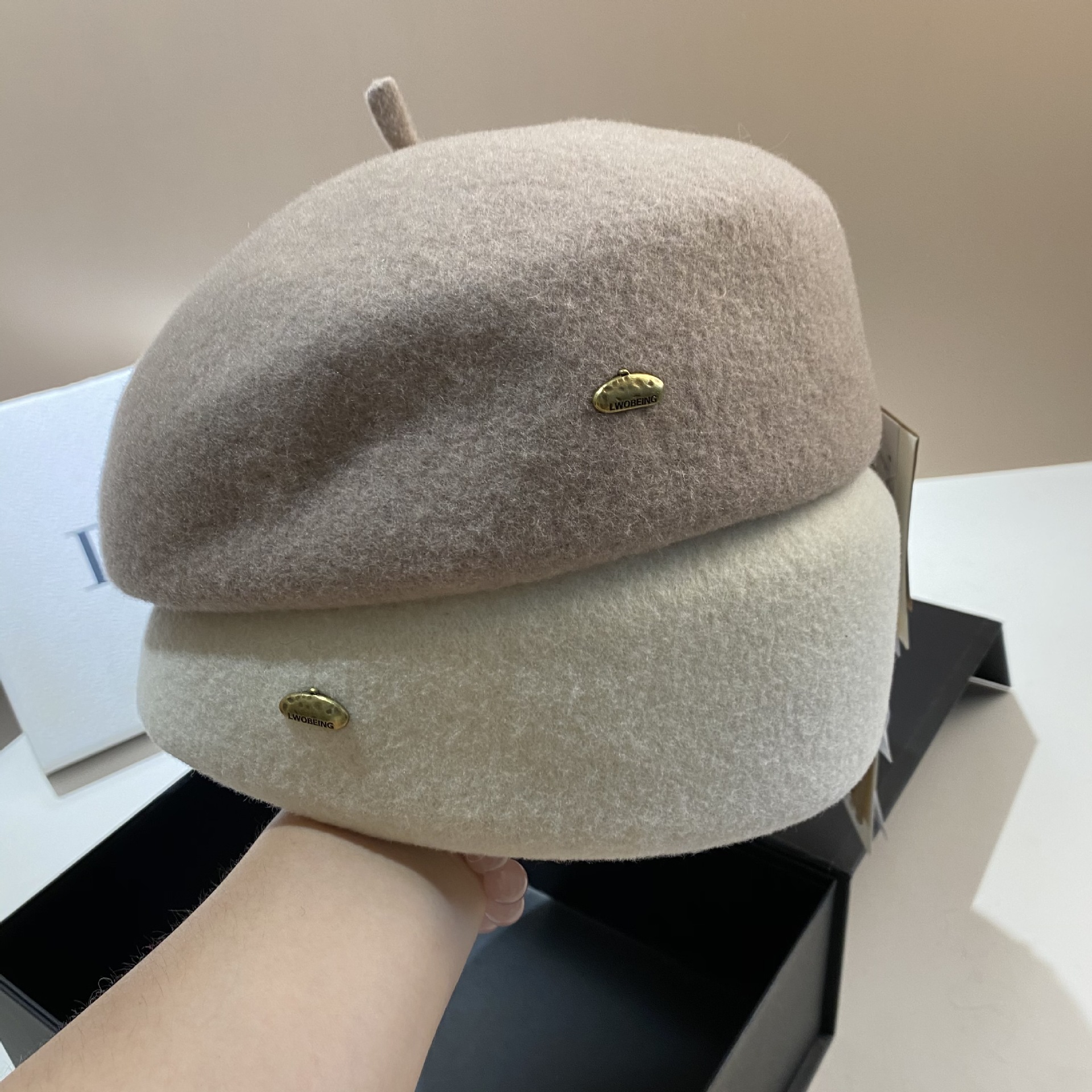 Hochwertige Baskenmütze aus Wolle, koreanische Version, dreidimensionaler Flugbegleiterhut im Promi-Stil, modisch und_voghion.com