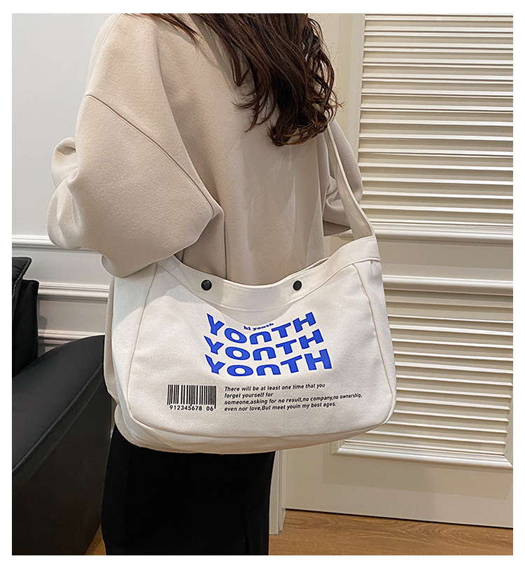 Korean-style canvas bag, artistic Japanese-style Instagram simple single-shoulder bag, school student schoolbag, men's large-capacity commuting bag Application Scenario