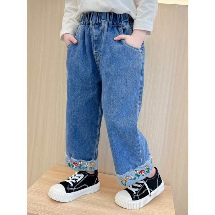 2024 Spring New Girls' Jeans Cute Casual Pants Western Style Embroidered Wide Leg Pants Children's Straight Long Pants