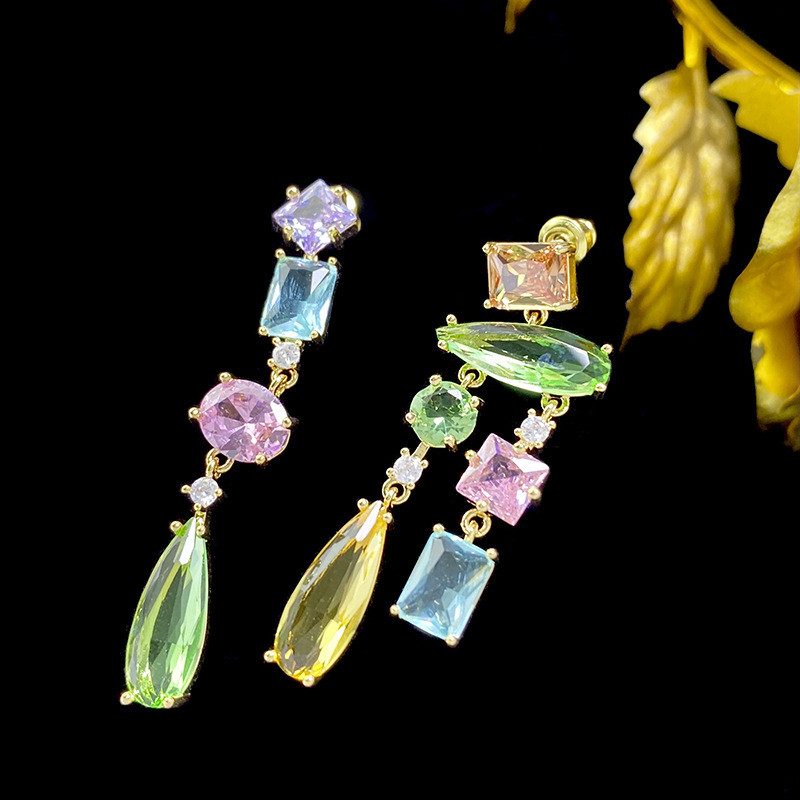 Women's Gender Asymmetrical, Inlay Design 1 Pair Shiny Oval Water Droplets Rectangle Asymmetrical Inlay Copper Crystal Drop Earrings