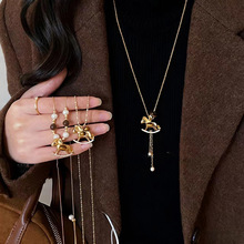 本命年锆石虎眼石小马项链复古新中式百搭毛衣链轻奢高级感项饰女