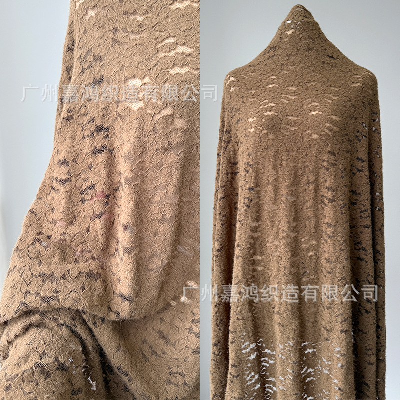 Explosión de plumas tela de encaje y encaje de terciopelo base de tela de ropa de camisa multicolor en stock