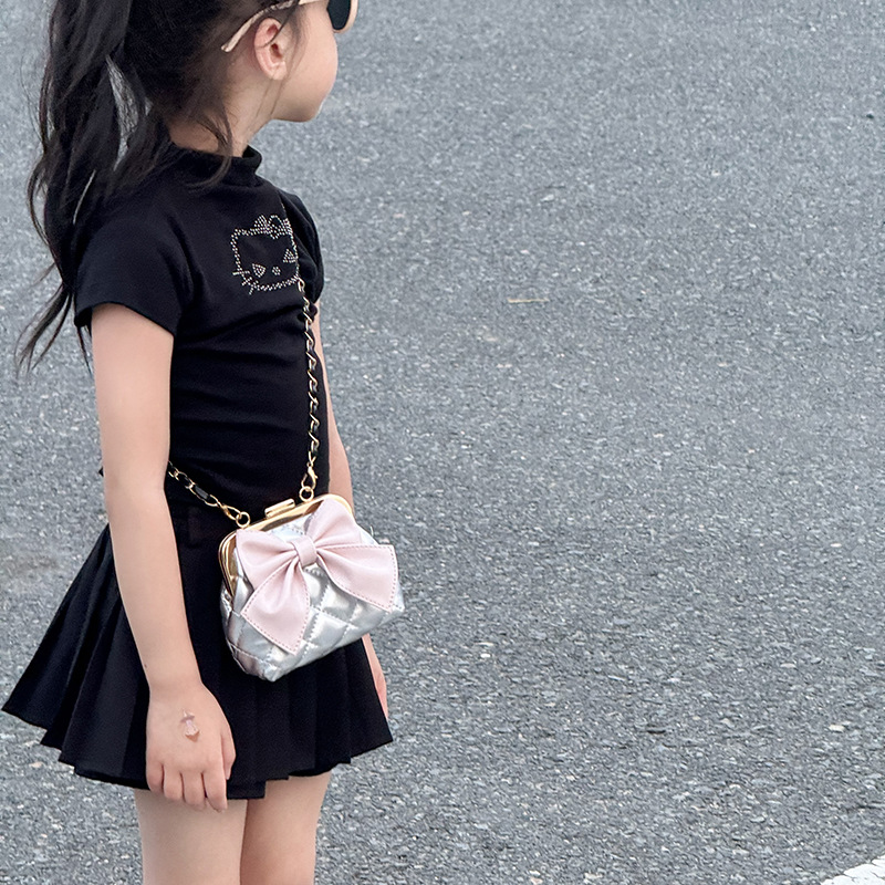 Bolso para niños coreano nuevo estilo comercio exterior rombo bordado clip bolso de hombro para niñas bolso de mensajero para niños con lazo dulce