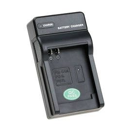 相机电池;相机充电器;读卡器