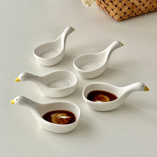Cute goose dipping dish ceramic sauce dish cute small Bowl cartoon Swan seasoning dish household sauce dish