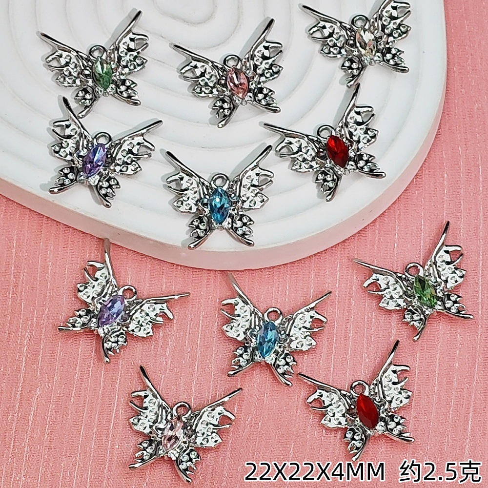 Exquisitos accesorios de joyería colgante de diamante de alta protección ultravioleta al por mayor collar DIY artesanal colgante de materiales de ropa de pulsera